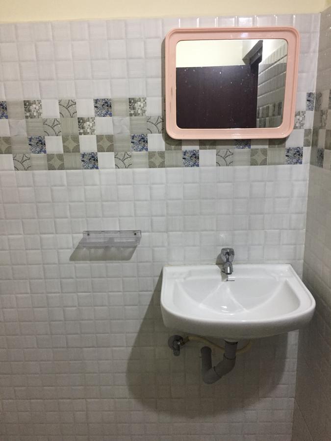 Hotel Nithin Krishna 티루파티 외부 사진